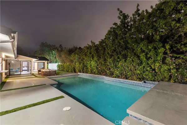 $2,699,000 | 18057 Medley Drive, Encino, CA 91316