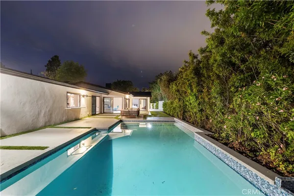 $2,699,000 | 18057 Medley Drive, Encino, CA 91316
