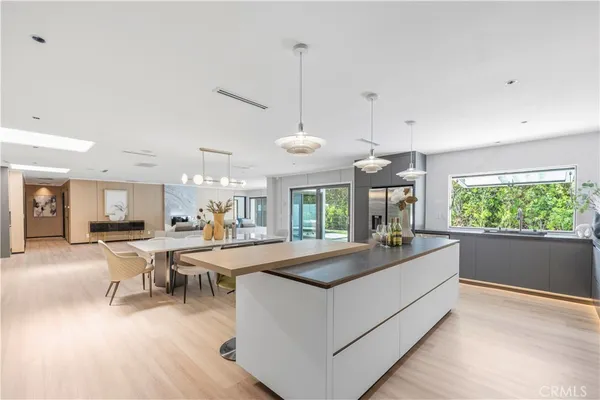$2,699,000 | 18057 Medley Drive, Encino, CA 91316