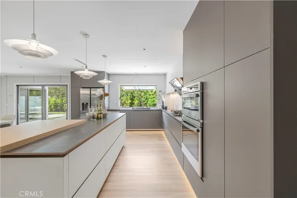 $2,699,000 | 18057 Medley Drive, Encino, CA 91316