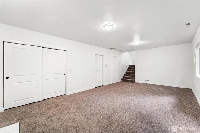 $1,025,000 | 604 213th Street Southwest, Bothell, WA 98021