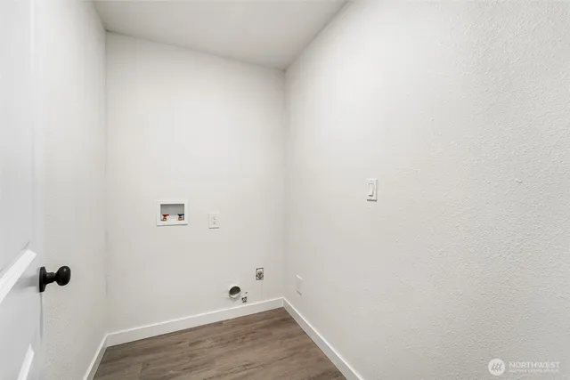 $1,025,000 | 604 213th Street Southwest, Bothell, WA 98021