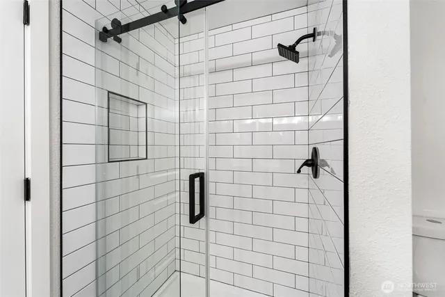 $1,025,000 | 604 213th Street Southwest, Bothell, WA 98021