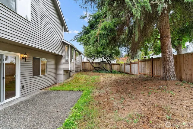 $1,025,000 | 604 213th Street Southwest, Bothell, WA 98021