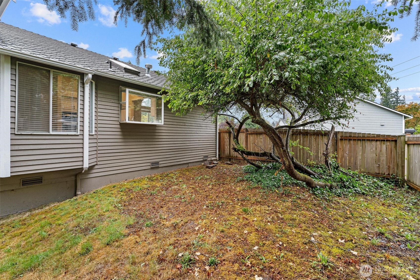 604 213th Street Southwest Bothell, WA 98021 - Photo 36 of 40