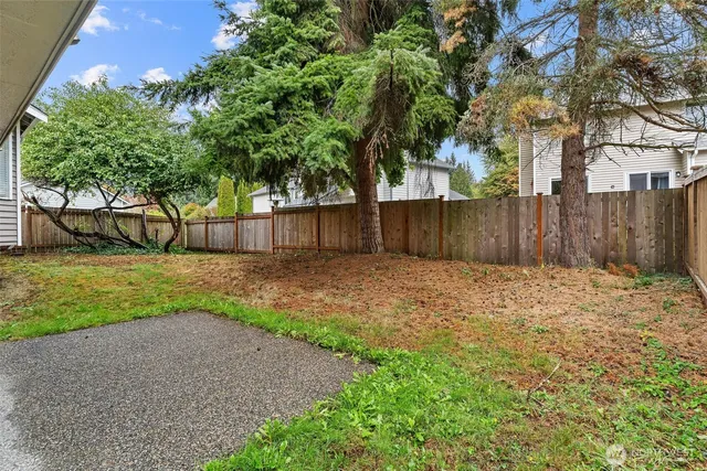 $1,025,000 | 604 213th Street Southwest, Bothell, WA 98021