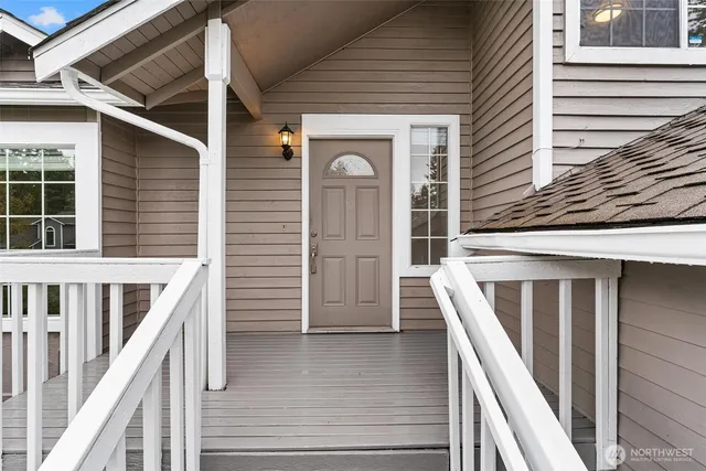 $1,025,000 | 604 213th Street Southwest, Bothell, WA 98021