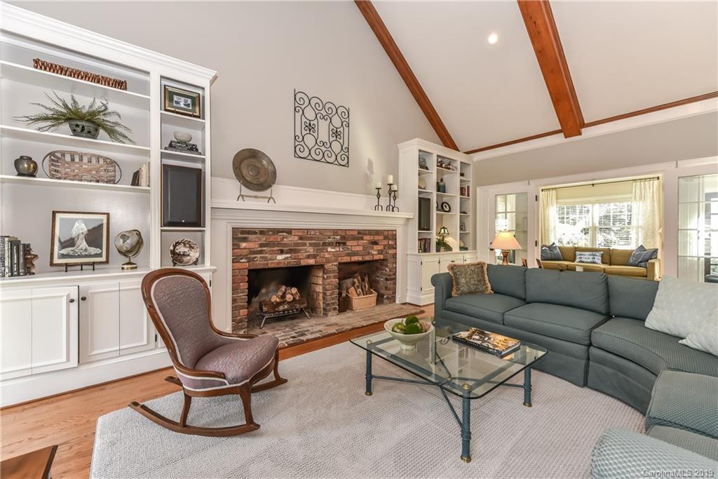 3901 Ayscough Road Charlotte, NC 28211 - Photo 9 of 36 Gallery Image 9
