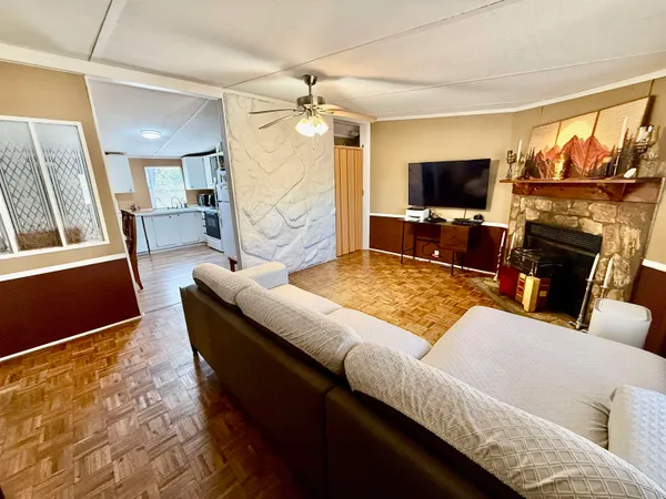 $190,000 | 18865 89th Road, McAlpin, FL 32062