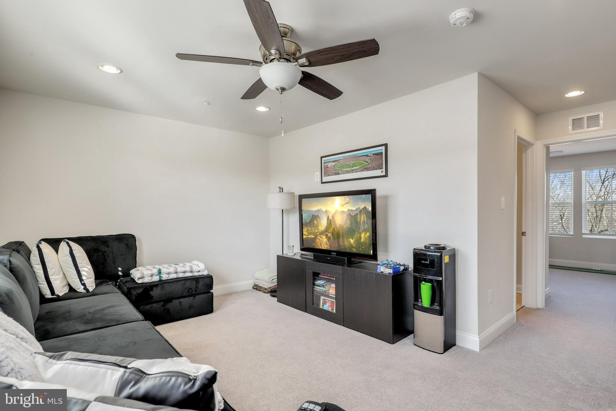 7105 Littlemore Way Hanover, MD 21076 - Photo 36 of 45