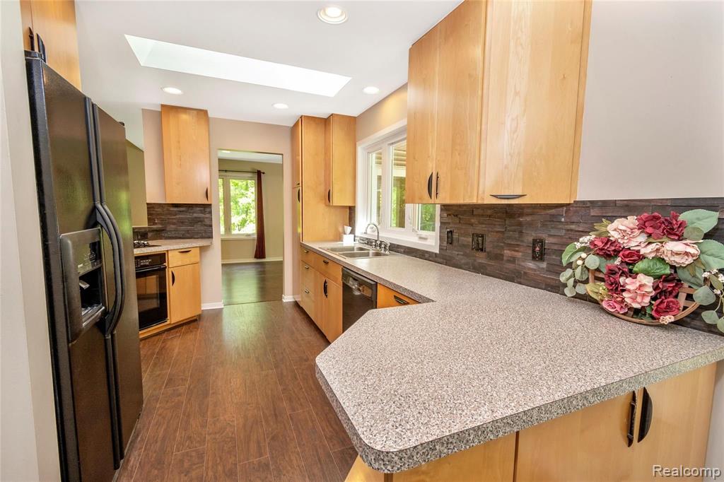3800 Mason Road Howell, MI 48843 - Photo 9 of 35