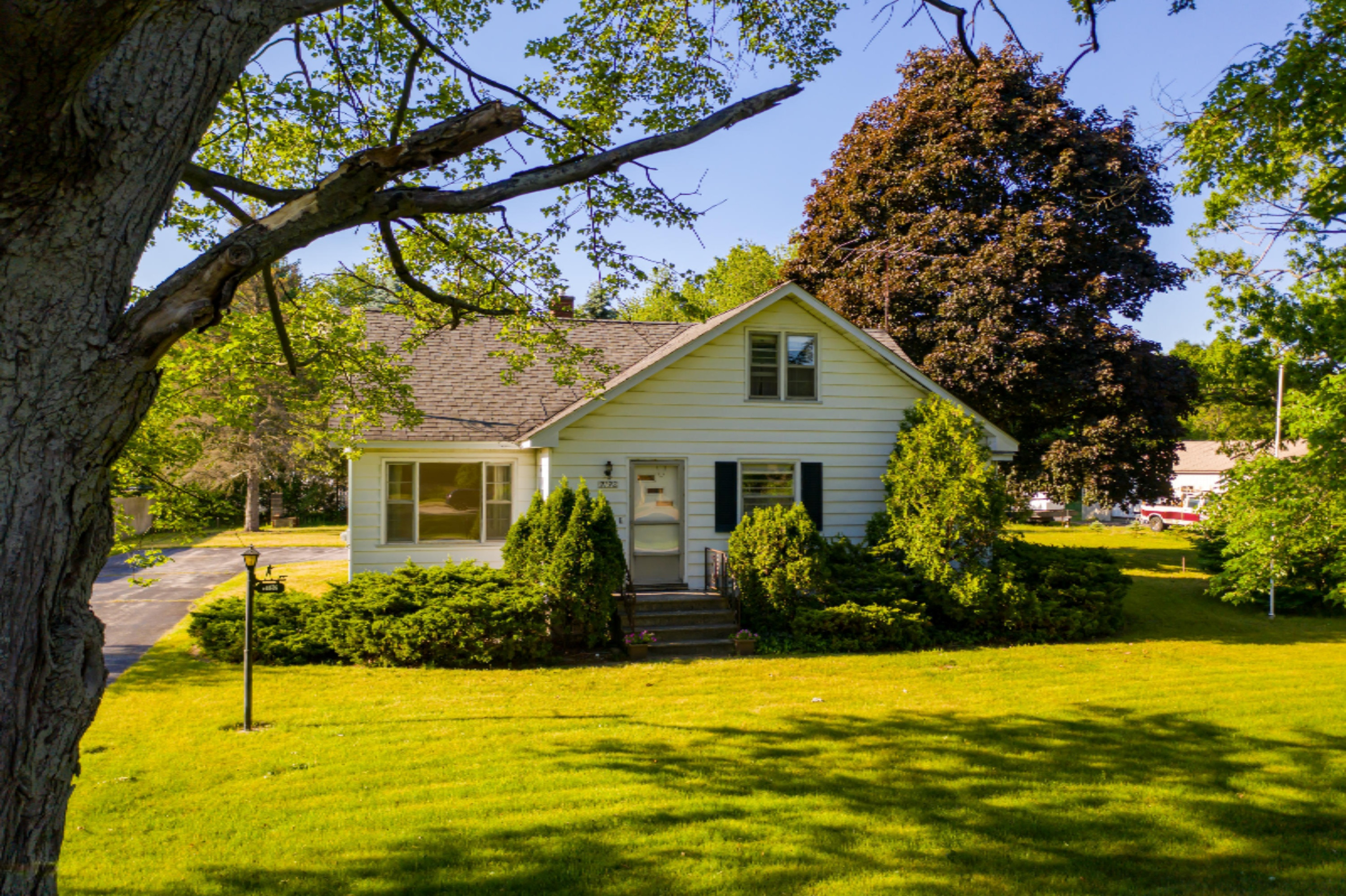 2192 Shettler Road Muskegon, MI 49444 - Photo 1 of 30 20200615-DJI_0205