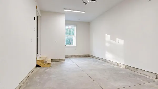 $499,900 | 7 Apex Drive, Unit 2, Westbrook, ME 04092