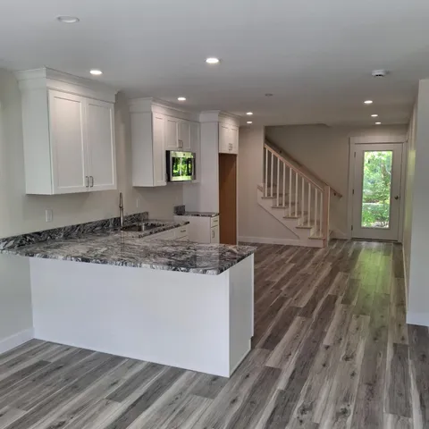 $514,900 | 7 Apex Drive, Unit 2, Westbrook, ME 04092