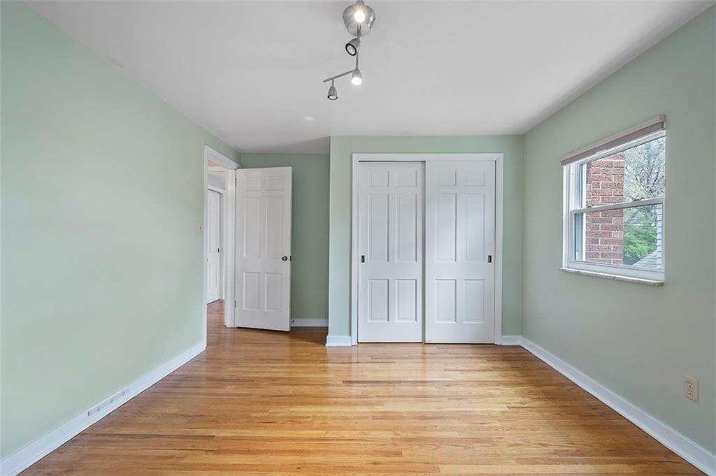 228 Connecting Road Pittsburgh, PA 15228 - Photo 22 of 25 Gallery Image 22