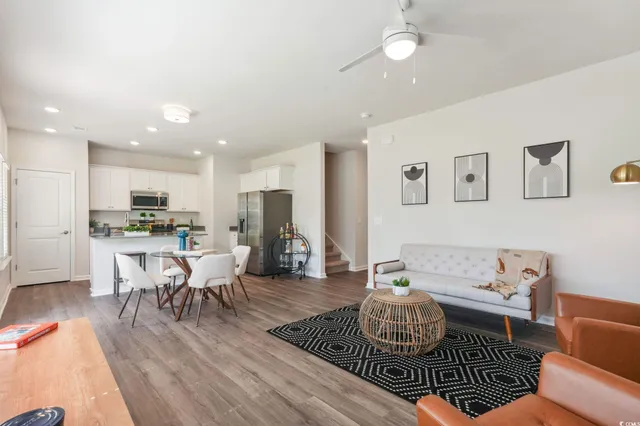 $1,764 | 300 Champions Boulevard, Unit CHERRY GROVE, Little River, SC 29566