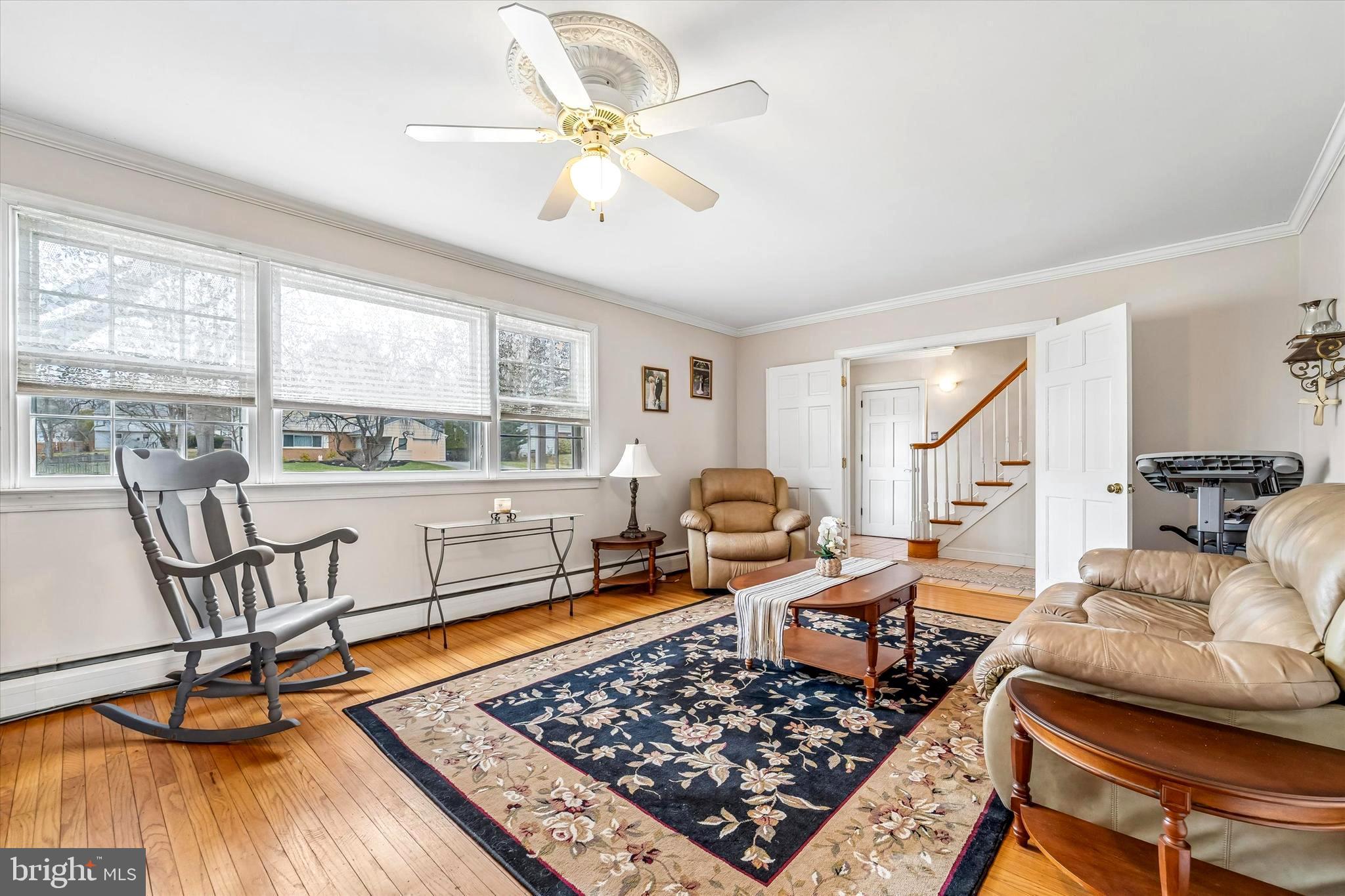 3216 Hayes Road East Norriton, PA 19403 - Photo 12 of 32