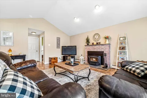 $550,000 | 3216 Hayes Road, East Norriton, PA 19403