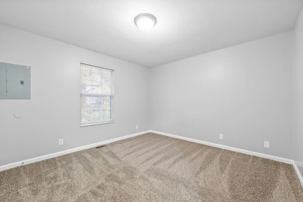 $995 | 103 Tandy Drive, Unit B, Clarksville, TN 37042