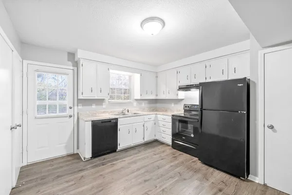 $995 | 103 Tandy Drive, Unit B, Clarksville, TN 37042