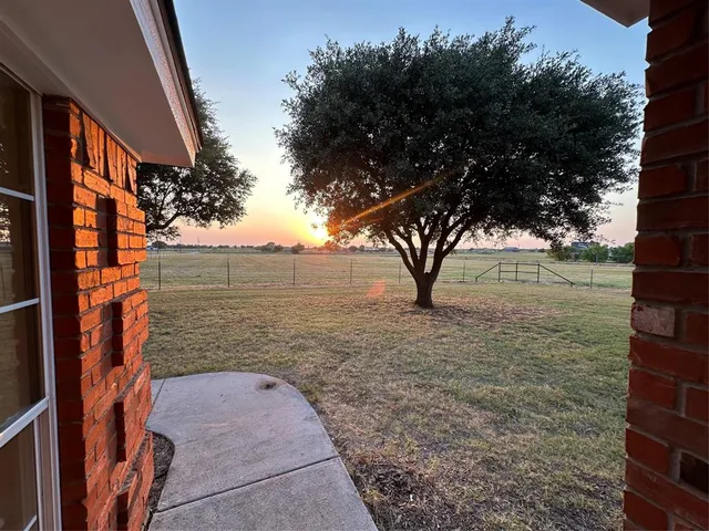 $749,999 | 1177 Plover Circle, Ponder, TX 76259