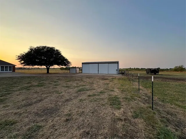 $749,999 | 1177 Plover Circle, Ponder, TX 76259