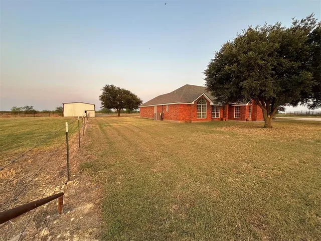 $749,999 | 1177 Plover Circle, Ponder, TX 76259
