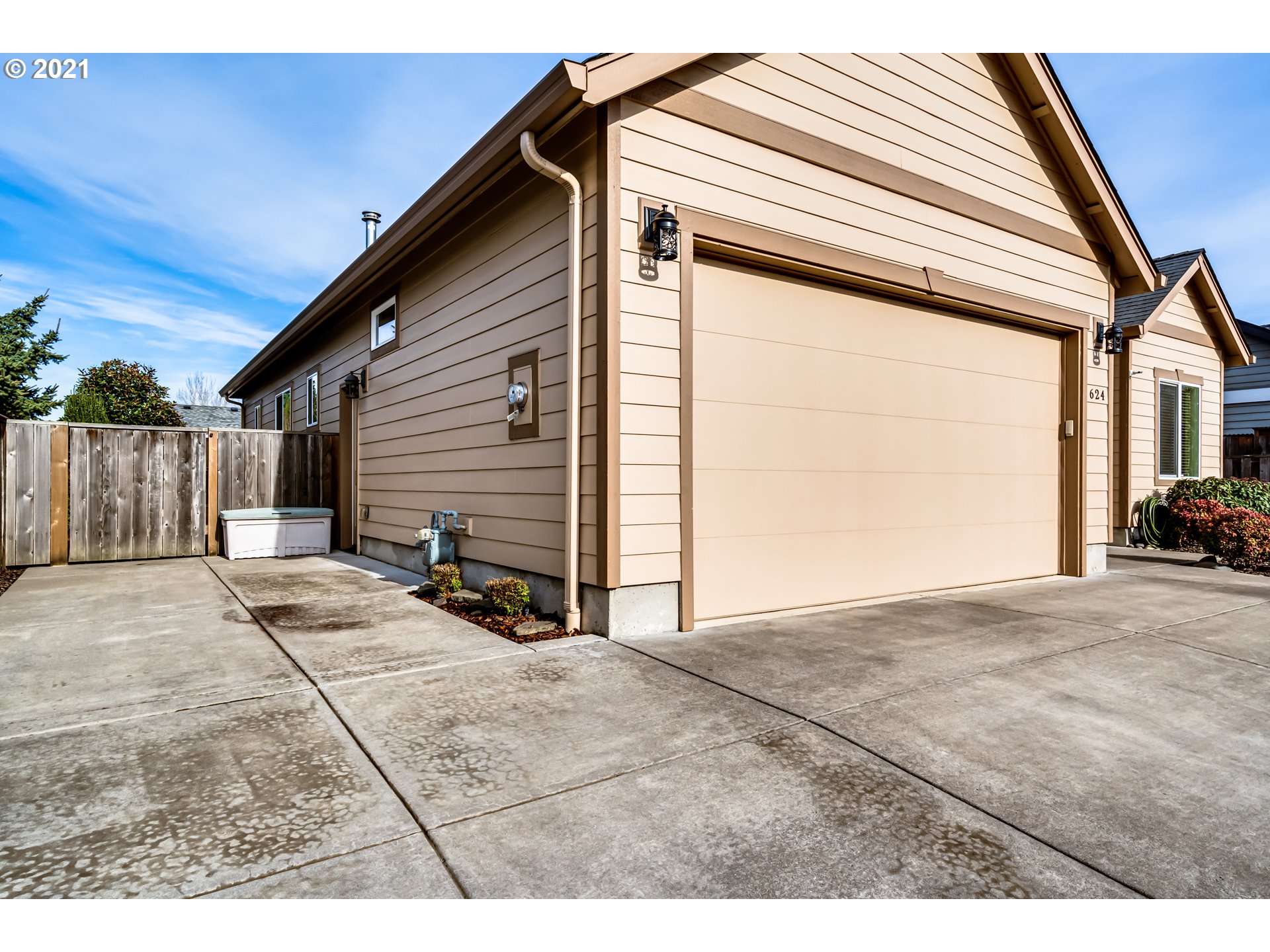 624 Ethan Court Springfield, OR 97477 - Photo 2 of 29