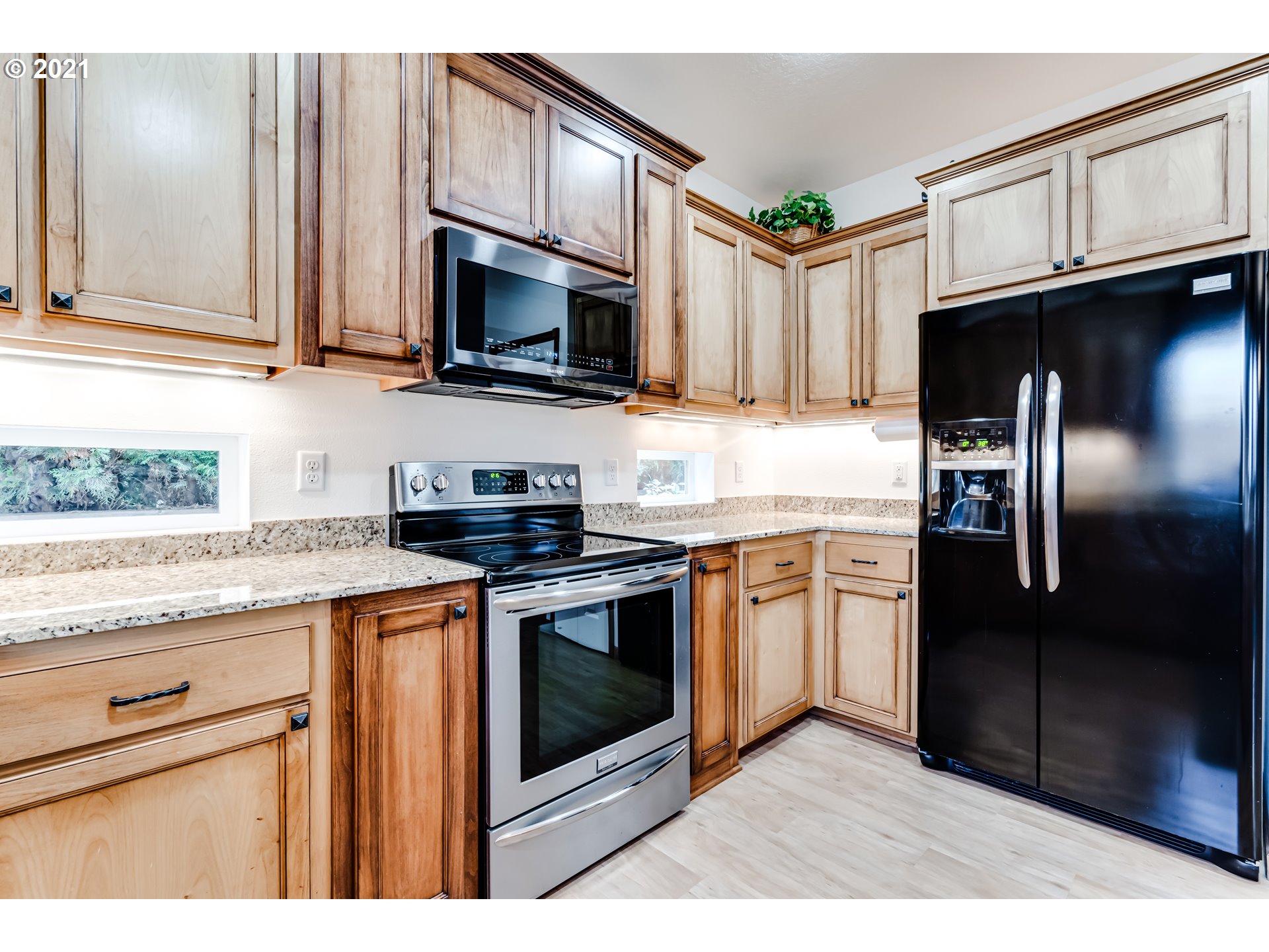 624 Ethan Court Springfield, OR 97477 - Photo 11 of 29