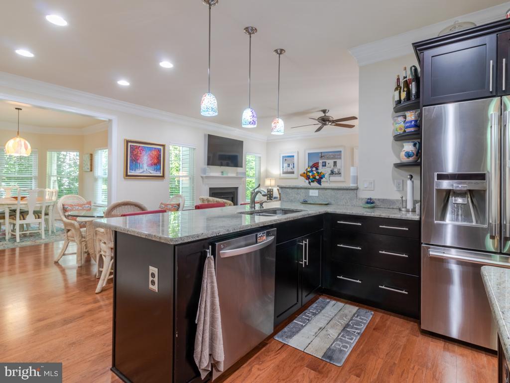 76 Radcliffe Drive Rehoboth Beach, DE 19971 - Photo 11 of 37 Gourmet kitchen