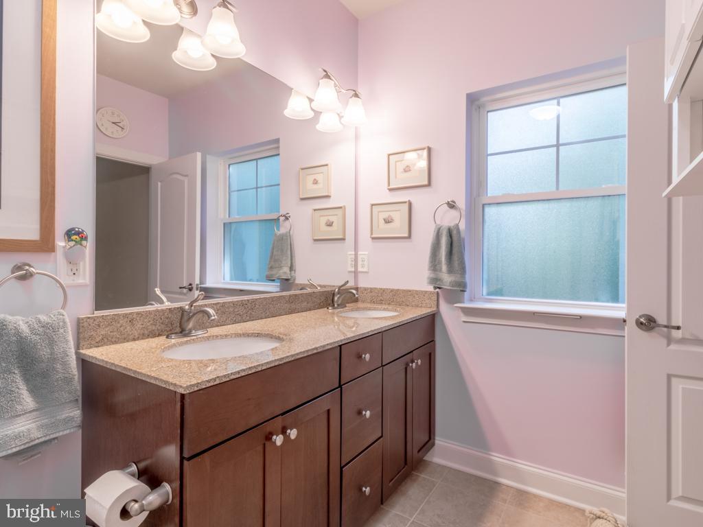 76 Radcliffe Drive Rehoboth Beach, DE 19971 - Photo 24 of 37 Primary Bath