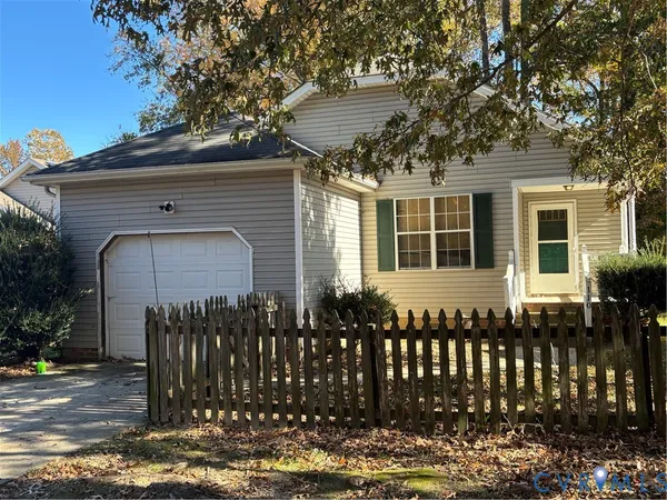 $310,000 | 110 Timberneck Arch, Suffolk, VA 23434