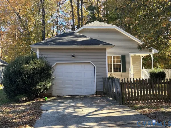 $310,000 | 110 Timberneck Arch, Suffolk, VA 23434