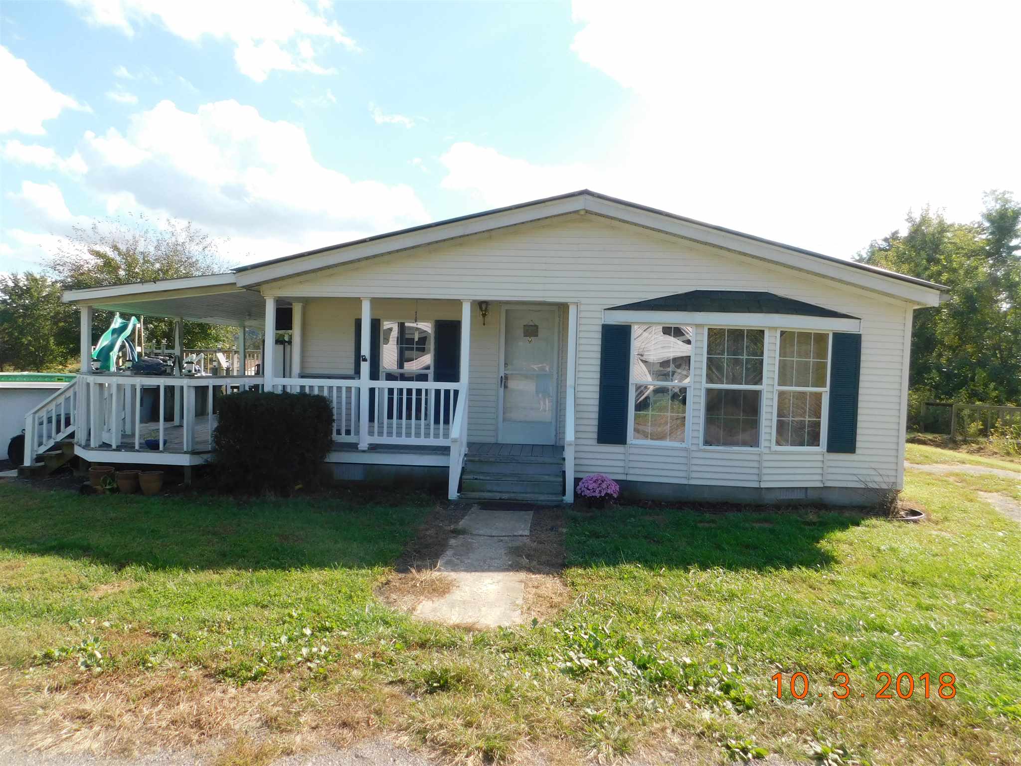 5612 Wilson Switch Road Borden, IN 47106 - Photo 1 of 17 Gallery Image 1