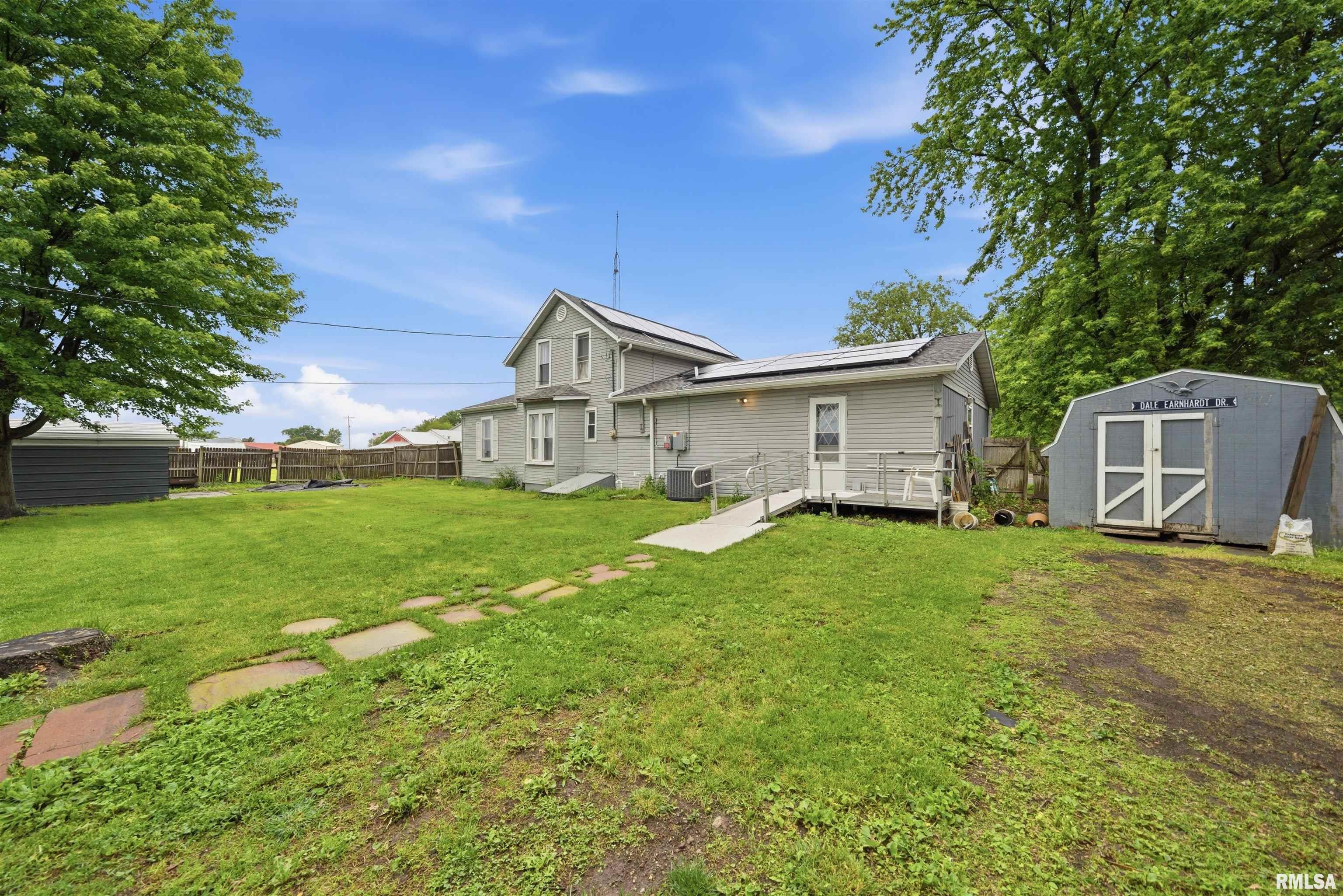 806 West 4th Street Delavan, IL 61734 - Photo 34 of 35