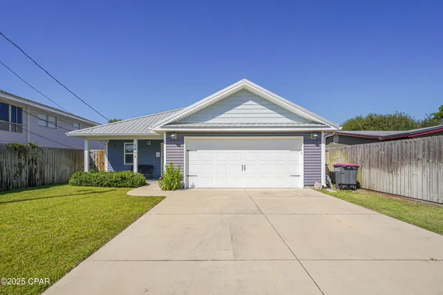 $2,800 | 3808 Oriole Street, Panama City, FL 32408