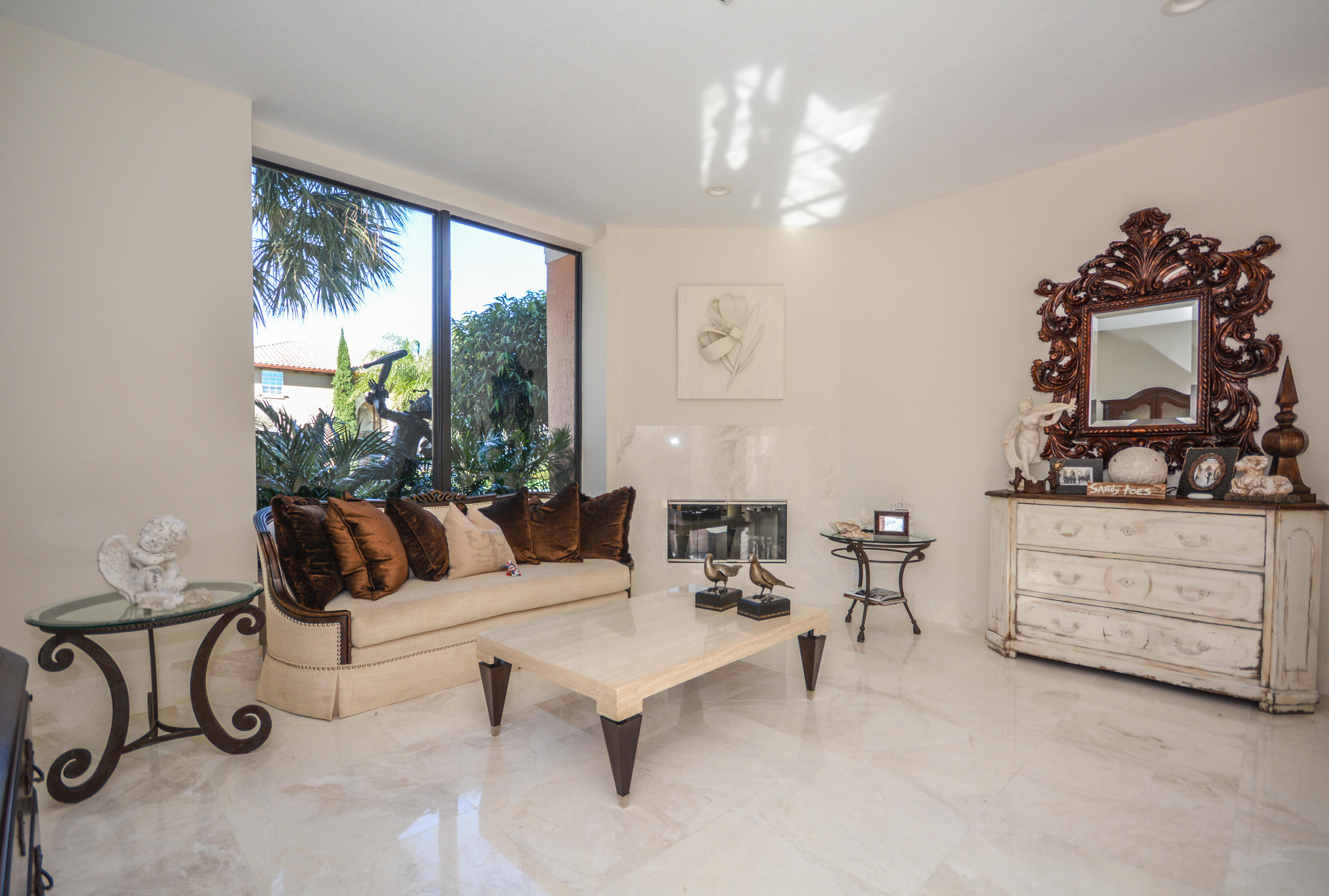 410 Southwest 17th Street Boca Raton, FL 33432 - Photo 8 of 37 LIVING ROOM/FIREPLACE