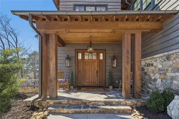 $3,995,000 | 510 South Point Boulevard, Sunset, SC 29685