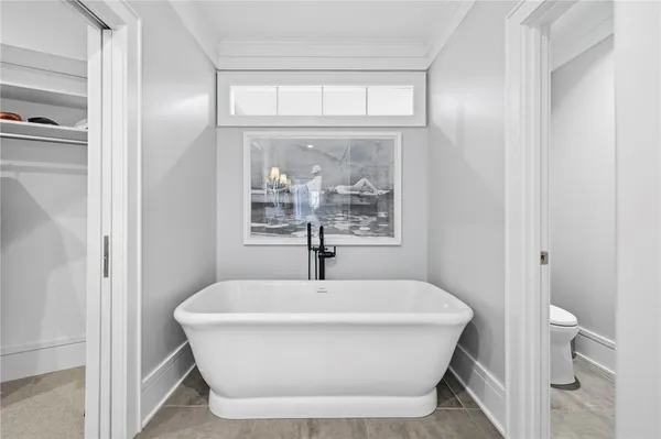 $3,995,000 | 510 South Point Boulevard, Sunset, SC 29685