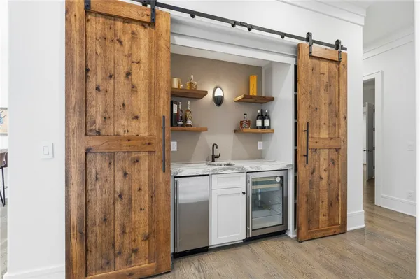 $3,995,000 | 510 South Point Boulevard, Sunset, SC 29685