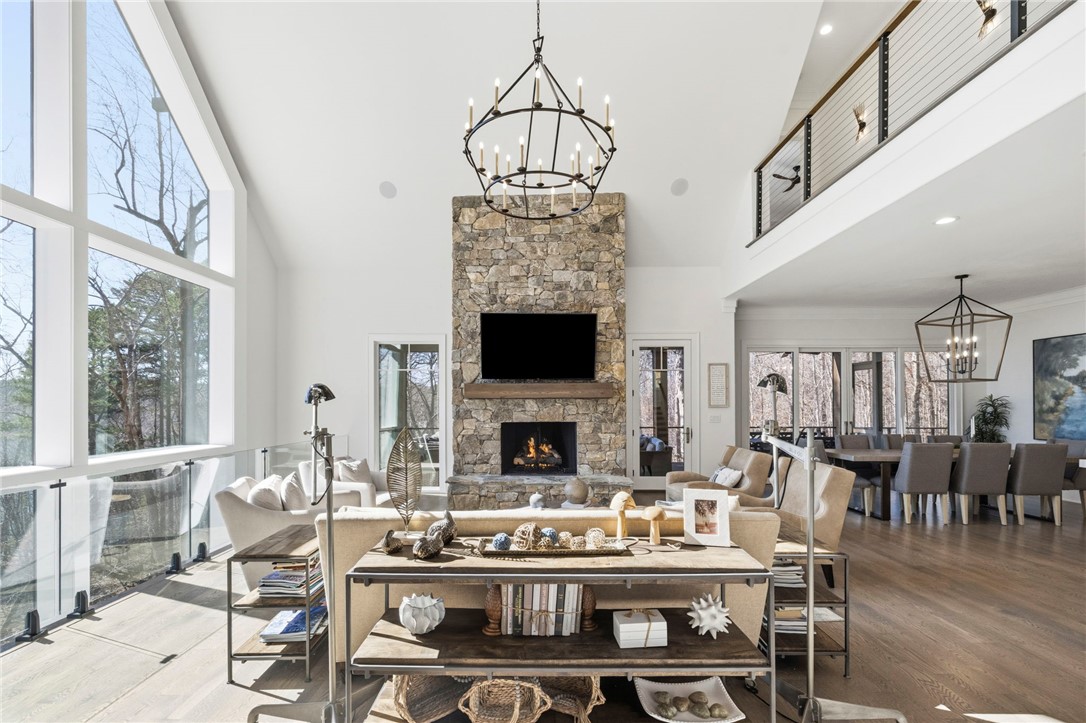 510 South Point Boulevard Sunset, SC 29685 - Photo 3 of 50