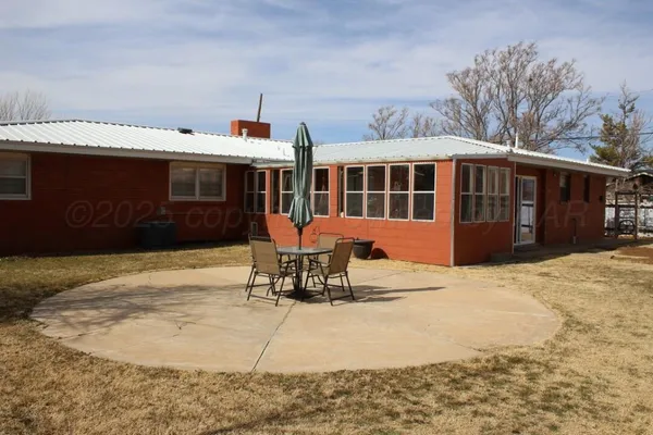$260,000 | 150 Centre Street, Hereford, TX 79045