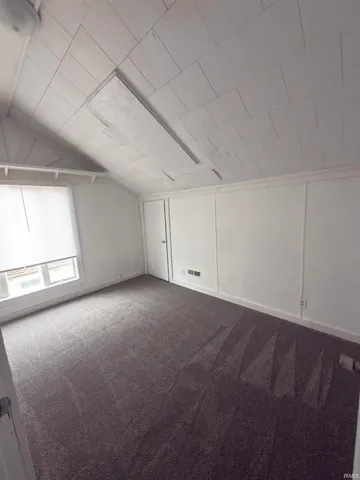 $156,900 | 1520 Wheeling Avenue, Muncie, IN 47303