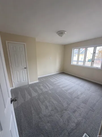 $156,900 | 1520 Wheeling Avenue, Muncie, IN 47303