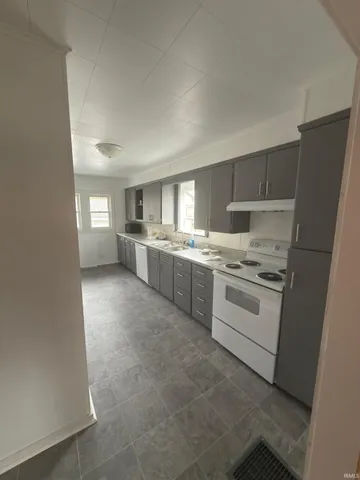 $156,900 | 1520 Wheeling Avenue, Muncie, IN 47303