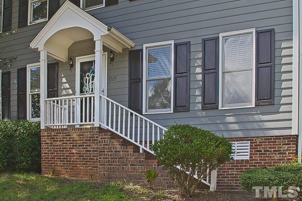8325 Bellingham Circle Raleigh, NC 27615 - Photo 4 of 21
