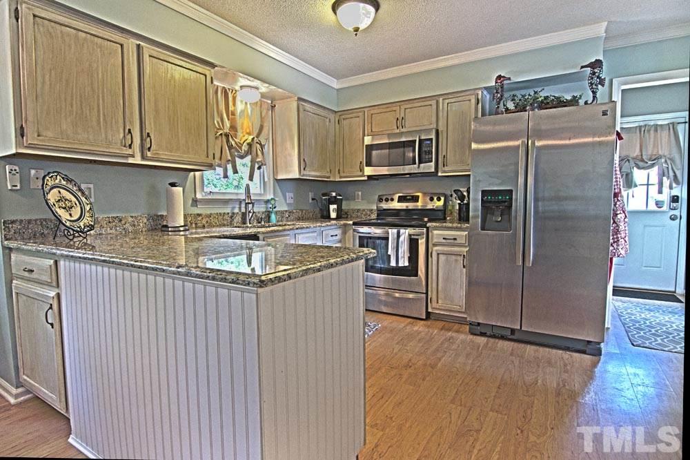 8325 Bellingham Circle Raleigh, NC 27615 - Photo 10 of 21