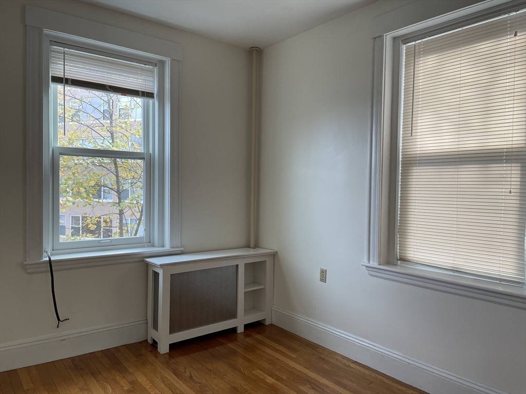 17 Short Street, Unit 4 Brookline, MA 02446 - Photo 12 of 17