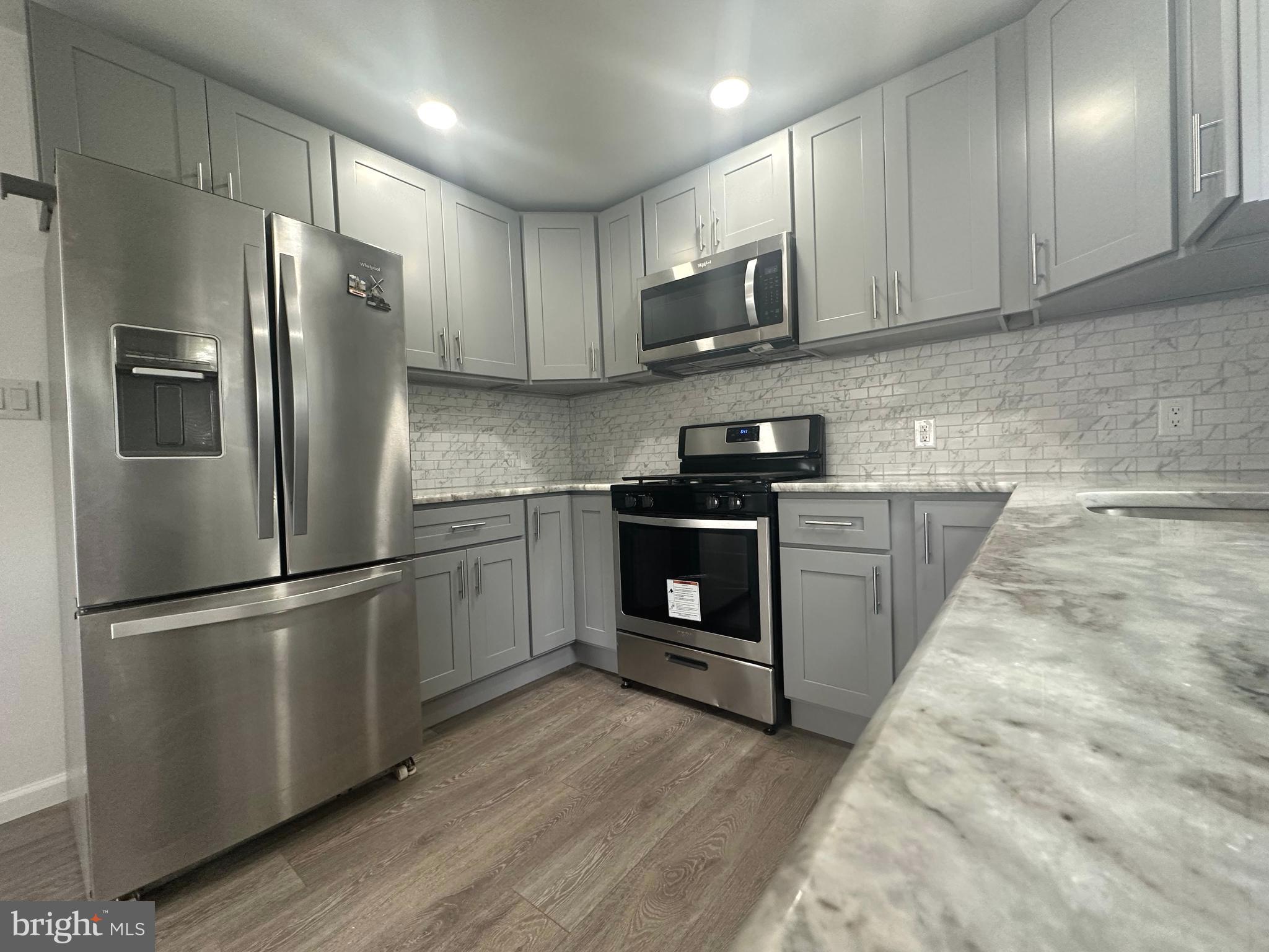3210 Primrose Road Philadelphia, PA 19114 - Photo 7 of 26 Gallery Image 7