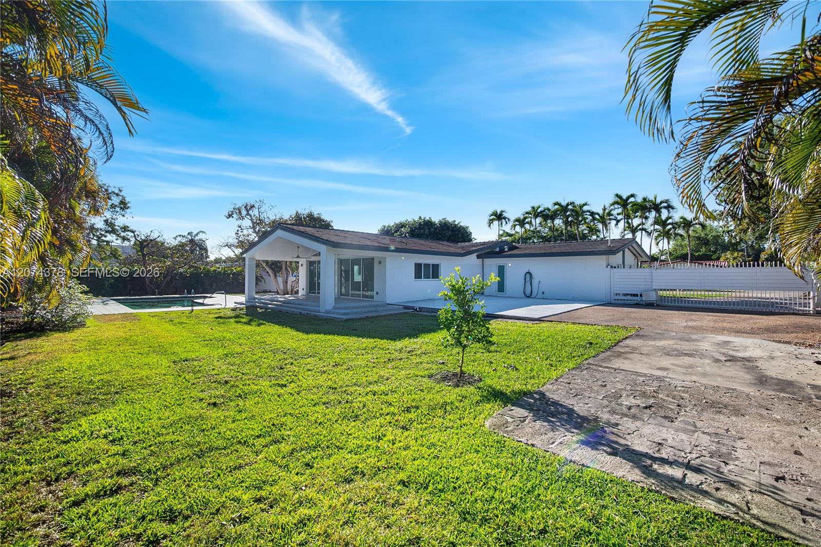 5801 Southwest 44th Terrace Miami, FL 33155 - Photo 33 of 41 Gallery Image 33